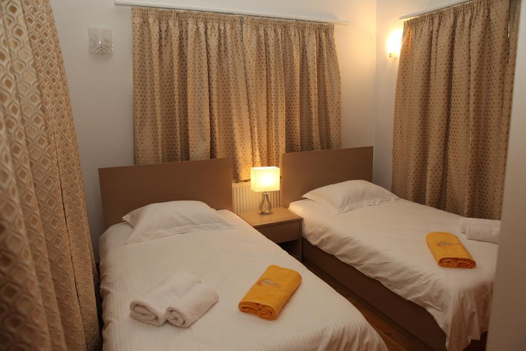 פרוטאראס Anthorina Villa 18 מראה חיצוני תמונה